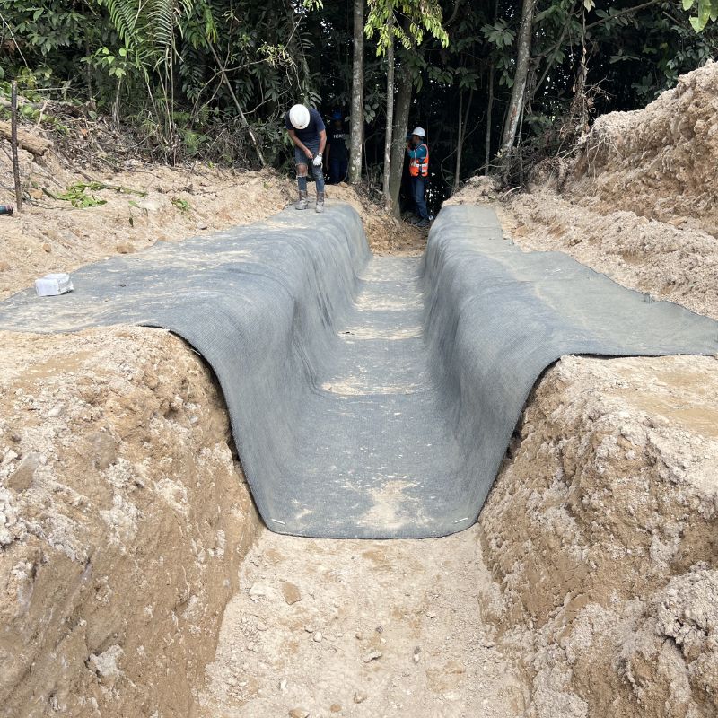 Channel Lining Tambang Batubara - Melak, Kaltim - 6. Before Hydration