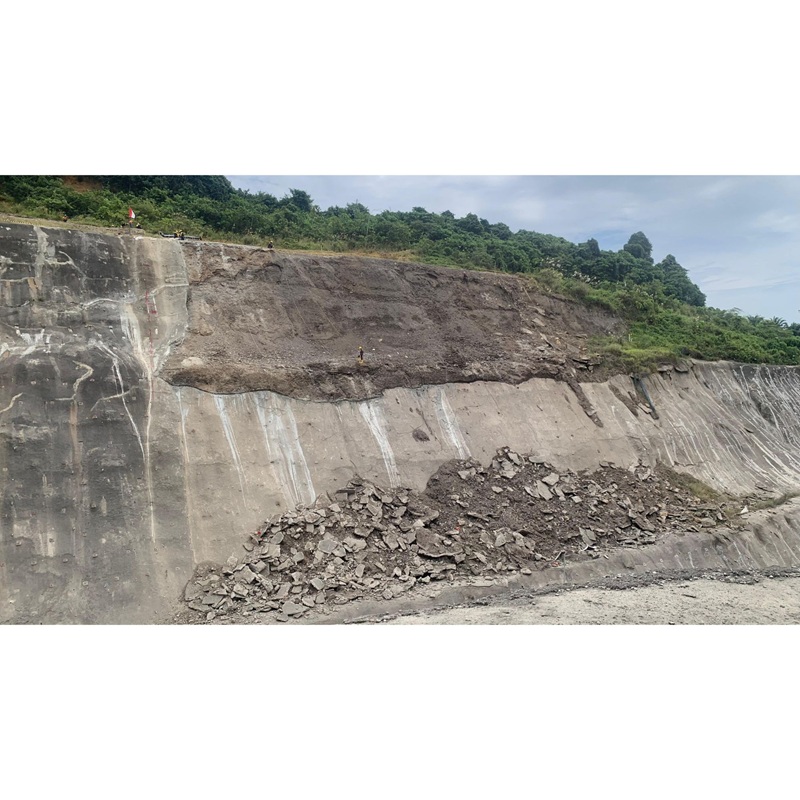 Drainage and Slope Kaliorang (5)